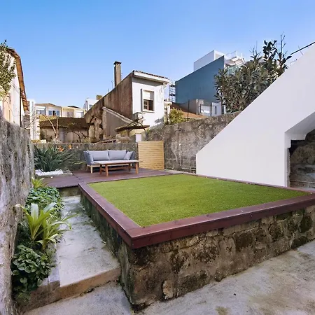 Apartment Crooked Floor House - 1st Floor *