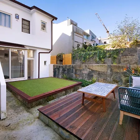 Apartment Crooked Floor House - 1st Floor